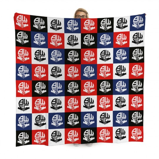 Chequered Crests Fleece Blanket